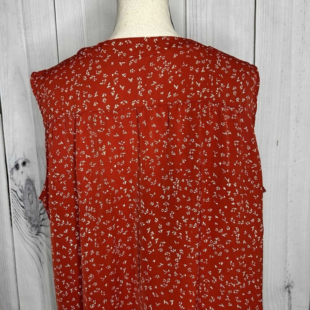 Que Zhu Womens Red Sleeveless Blouse Sz 2XL V-Neck Stretch - Picture 8 of 10